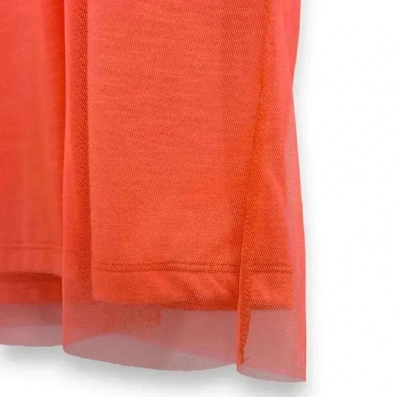 DKNY Crewneck Short-Sleeve Top With Mesh Outer - NWT - Size M - Picture 3 of 6